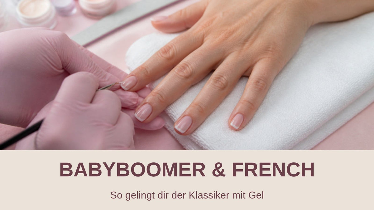 Babyboomer und French Nails mit Gel: Nageldesignerin malt eine feine French-Spitze im Nagelstudio
