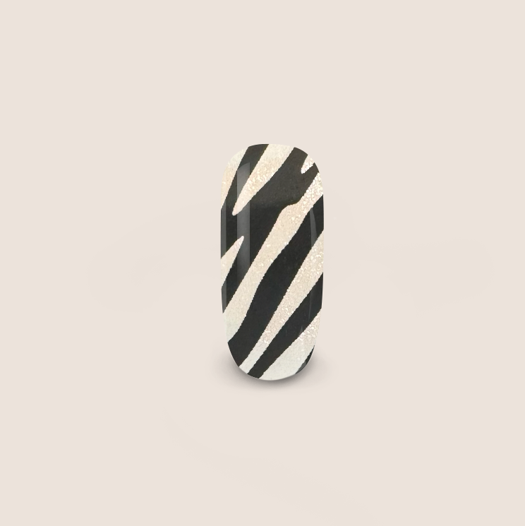 BNC Transfer-Nagelfolien Metallic Zebra 067